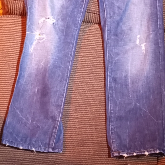 Young man's jeans - Picture 2 of 7